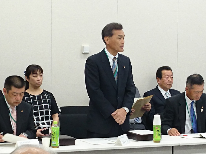 石川県選出国会議員にあいさつ